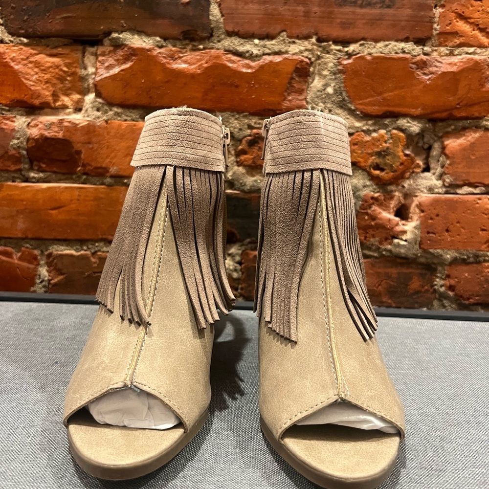 Sugar Tan Heeled Boots with Fringe Detail